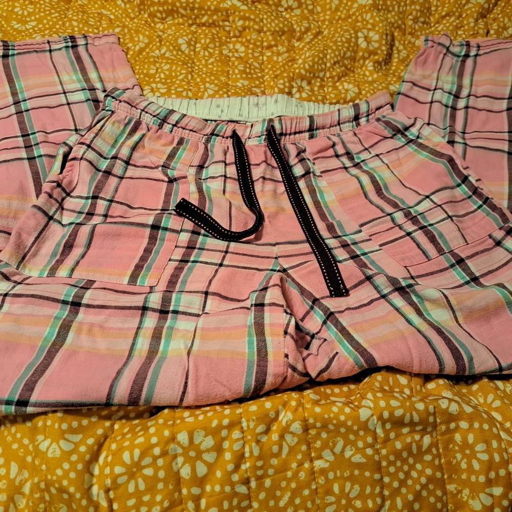 JOYSPUN Plaid Pink Pajama Pants, size small,still have a lot of life left